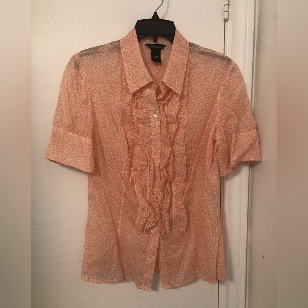 Short sleeve ruffle blouse